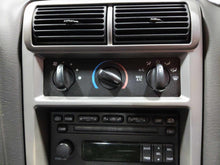 Load image into Gallery viewer, Temperature Controls Ford Mustang 2004 - NW639419
