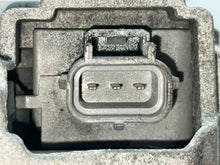 Load image into Gallery viewer, ALTERNATOR Ford Mustang 99 00 01 02 03 04 - NW639380
