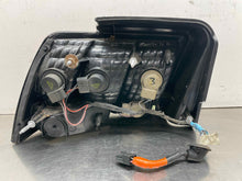 Load image into Gallery viewer, TAIL LIGHT LAMP ASSEMBLY Ford Mustang 99 00 01 02 03 04 Right - NW639121
