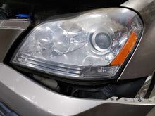 Load image into Gallery viewer, HEADLIGHT LAMP ASSEMBLY Gl320 Gl350 Gl450 Gl550 2007-2011 Left - NW639325
