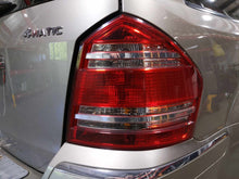Load image into Gallery viewer, TAIL LIGHT LAMP ASSEMBLY Gl320 Gl450 Gl550 07 08 09 UPPER Right - NW639253
