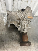 Load image into Gallery viewer, TRANSFER CASE S60 S90 V60 V90 XC60 XC90 17 18 19 20 21 22 - NW639249

