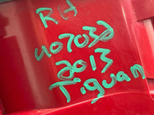 Load image into Gallery viewer, OUTER TAIL LIGHT LAMP Volkswagen Tiguan 12 13 14 15 16 17 Right - NW638187
