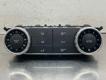 Load image into Gallery viewer, Temperature Controls  MERCEDES SLK 2014 - NW638681
