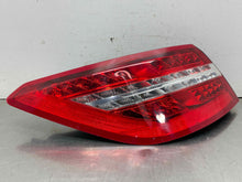 Load image into Gallery viewer, OUTER TAIL LIGHT LAMP E300 E350 E400 E550 E63 10 11 12 13 Left - NW638841
