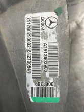 Load image into Gallery viewer, Transfer Case  MERCEDES GLS-CLASS 2017 - NW639464
