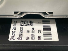 Load image into Gallery viewer, Radio  MERCEDES GLS-CLASS 2017 - NW639444
