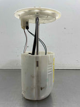 Load image into Gallery viewer, FUEL PUMP RX350 Highlander 2007 07 2008 08 2009 09 2010 10 - NW484704
