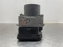 Load image into Gallery viewer, ABS Pump  HIGHLANDER 2018 - NW639599
