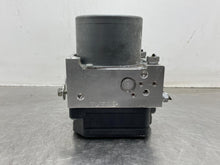 Load image into Gallery viewer, ABS Pump  HIGHLANDER 2018 - NW639599
