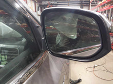 Load image into Gallery viewer, SIDE VIEW DOOR MIRROR Toyota Highlander 14 15 16 17 18 19 Right - NW639744

