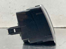 Load image into Gallery viewer, FRONT TEMPERATURE CONTROLS Highlander 14 15 16 17 18 19 - NW639549

