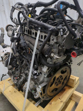 Load image into Gallery viewer, Engine Motor Lincoln MKC 2016 - NW640111
