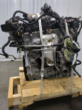 Load image into Gallery viewer, Engine Motor Lincoln MKC 2016 - NW640111
