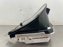 Load image into Gallery viewer, SPEEDOMETER CLUSTER Land Rover Range Rover Sport 2006 06 - NW640432
