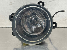 Load image into Gallery viewer, PARKLAMP Land Rover LR3 Range Rover 2005 05 2006 06 2007 07 2008 08 2009 09 Left - NW640004
