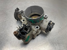 Load image into Gallery viewer, Throttle Body Hyundai Santa Fe 2004 - NW640869
