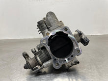 Load image into Gallery viewer, Throttle Body Hyundai Santa Fe 2004 - NW640869
