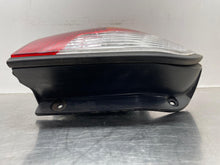 Load image into Gallery viewer, TAIL LIGHT LAMP ASSEMBLY fits Hyundai Santa Fe 01 02 03 04 Left - NW640744
