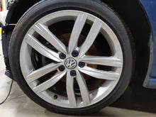 Load image into Gallery viewer, Wheel Rim Volkswagen Golf 2017 - NW640074
