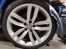 Load image into Gallery viewer, Wheel Rim Volkswagen Golf 2017 - NW640076
