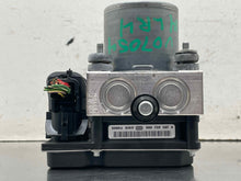 Load image into Gallery viewer, ABS ANTI-LOCK BRAKE PUMP Land Rover LR4 2014 14 - NW640080
