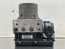 Load image into Gallery viewer, ABS ANTI-LOCK BRAKE PUMP Land Rover LR4 2014 14 - NW640080
