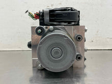 Load image into Gallery viewer, ABS ANTI-LOCK BRAKE PUMP Land Rover LR4 2014 14 - NW640080

