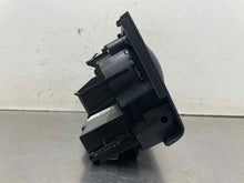Load image into Gallery viewer, AC HEATER TEMP CONTROL Audi A3 2006 06 2007 07 2008 08 - NW640687
