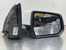 Load image into Gallery viewer, SIDE VIEW DOOR MIRROR GMC Acadia 2017 17 2018 18 2019 19 Right - NW641187
