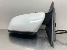 Load image into Gallery viewer, SIDE VIEW DOOR MIRROR Volkswagen Atlas 18 19 20 21 22 Left - NW641397
