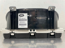 Load image into Gallery viewer, Speedometer Cluster Land Rover LR4 2015 - NW641143
