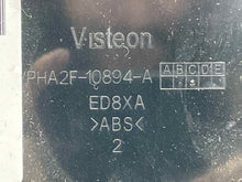 Load image into Gallery viewer, Speedometer Cluster Land Rover LR4 2015 - NW641143
