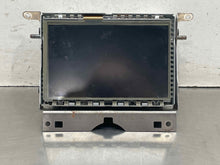 Load image into Gallery viewer, Info-Gps Screen Land Rover LR4 2015 - NW641110
