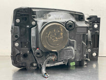 Load image into Gallery viewer, Headlight Lamp Assembly Land Rover LR4 2015 - NW641215
