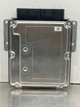 Load image into Gallery viewer, ECU ECM COMPUTER LR4 Range Rover Range Rover Sport 2013-2016 - NW641296
