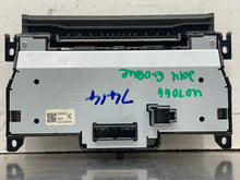 Load image into Gallery viewer, FRONT TEMPERATURE CONTROLS Land Rover Evoque 2014 14 2015 15 - NW641557
