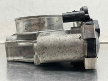 Load image into Gallery viewer, Throttle Body Chevrolet Camaro 2012 - NW642256
