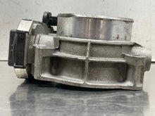 Load image into Gallery viewer, Throttle Body Chevrolet Camaro 2012 - NW642256
