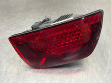 Load image into Gallery viewer, TAIL LIGHT LAMP ASSEMBLY Chevrolet Camaro 10 11 12 13 Right - NW642355
