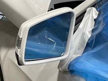 Load image into Gallery viewer, SIDE VIEW DOOR MIRROR E300 E350 E400 E550 E63 10 11 12 13 Left - NW641964
