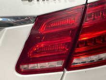 Load image into Gallery viewer, [INVENTORYCAR_YEAR_MAKE_MODEL] TRUNK LID MOUNTED TAIL LIGHT LAMP Right - NW642035
