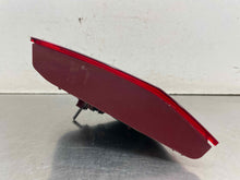 Load image into Gallery viewer, [INVENTORYCAR_YEAR_MAKE_MODEL] TRUNK LID MOUNTED TAIL LIGHT LAMP Right - NW642035
