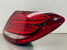 Load image into Gallery viewer, TAIL LIGHT LAMP ASSEMBLY E300 E350 E400 E550 17 18 19 20 Right - NW642034
