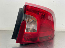 Load image into Gallery viewer, OUTER TAIL LIGHT LAMP Volvo S60 2016 16 2017 17 2018 18 Right - NW642693
