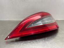 Load image into Gallery viewer, TAIL LIGHT LAMP ASSEMBLY CLS550 CLS63 12 13 14 Right - NW643048
