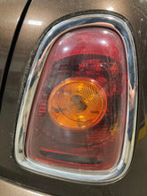 Load image into Gallery viewer, TAIL LAMP LIGHT - NW643425
