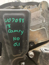 Load image into Gallery viewer, Engine Motor Toyota Camry 2018 - NW643561
