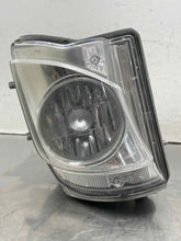 Load image into Gallery viewer, FOG LAMP LIGHT Lexus IS250 IS350 06 07 08 09 10 Right - NW643369
