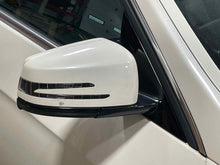 Load image into Gallery viewer, SIDE VIEW DOOR MIRROR E250D E300 E350 E400 E550 E63 2014 14 Right - NW643350
